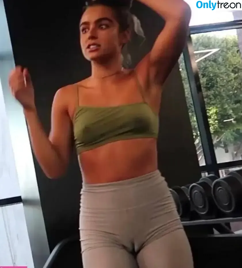 Sommer Ray nude photo #3045 (sommer-ray / sommerray)