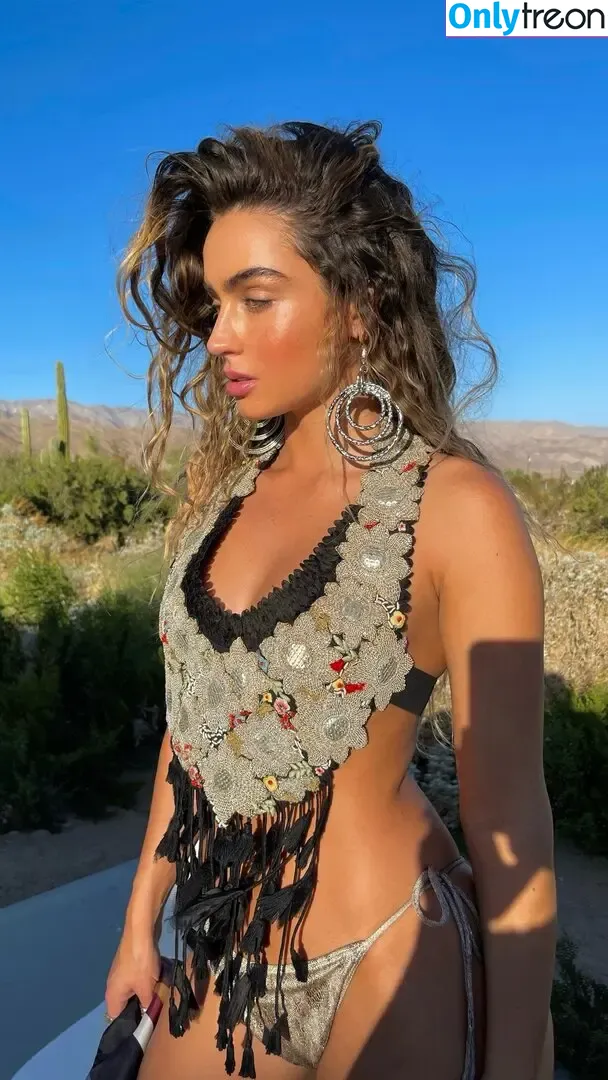 Sommer Ray nude photo #3074 (sommer-ray / sommerray)