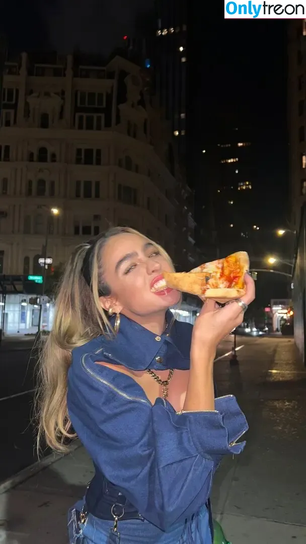 Sommer Ray nude photo #3178 (sommer-ray / sommerray)