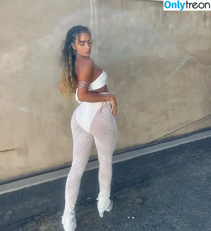 Sommer Ray nude photo #3204 (sommer-ray / sommerray)