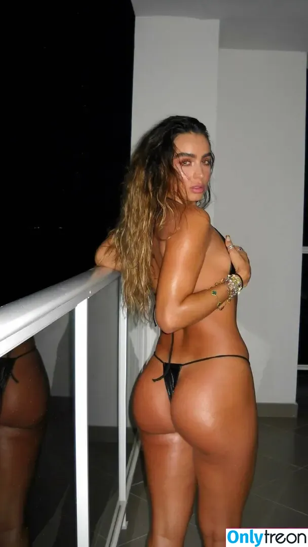 Sommer Ray nude photo #3468 (sommer-ray / sommerray)