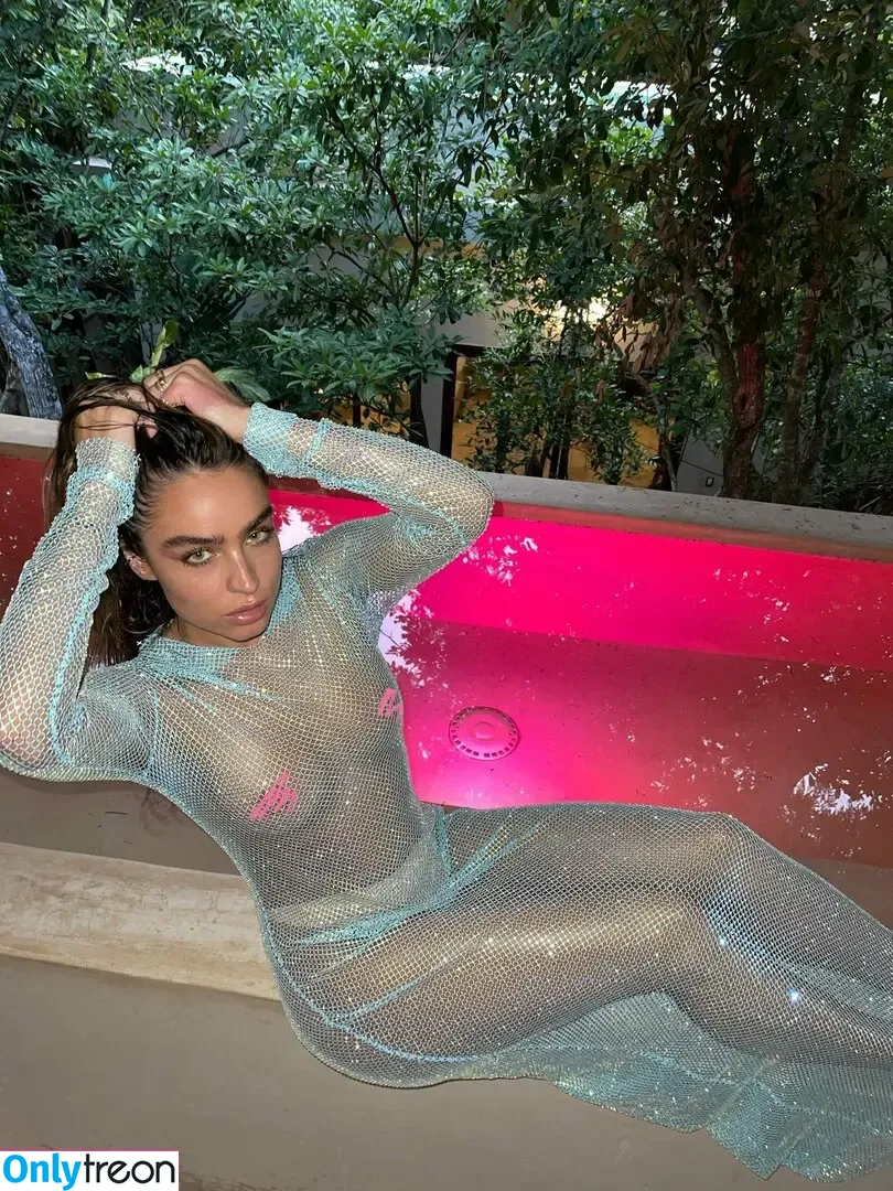 Sommer Ray nude photo #3558 (sommer-ray / sommerray)
