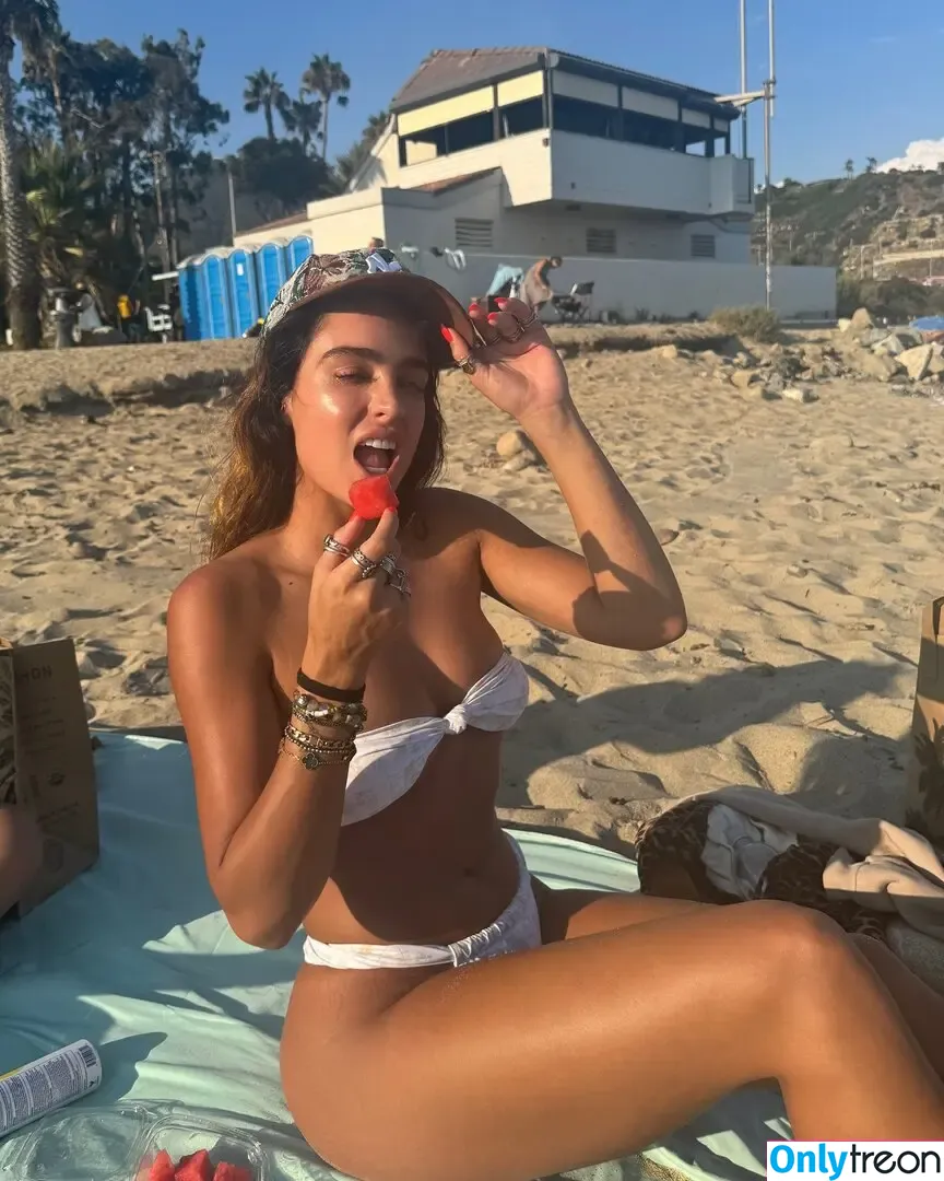 Sommer Ray nude photo #4350 (sommer-ray / sommerray)