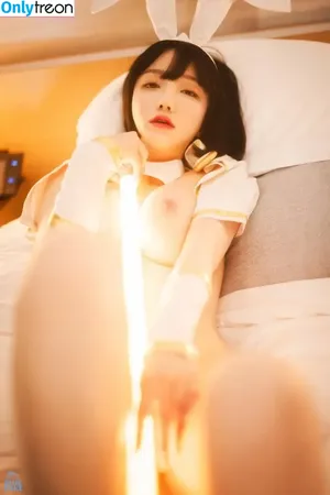 Son Ye Eun / BJ Eunsora 은소라 / Yenny / ye._eun_s2 / yeeny618 / 손예은 nude photo #0162