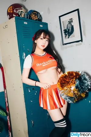 Son Ye Eun / BJ Eunsora 은소라 / Yenny / ye._eun_s2 / yeeny618 / 손예은 nude photo #0407
