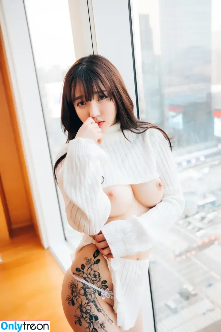 Son Ye Eun nude photo #0048 (BJ Eunsora 은소라 / Yenny / ye._eun_s2 / yeeny618 / 손예은)