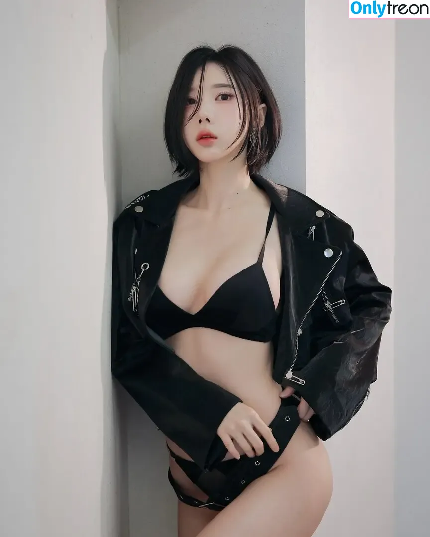 Song Joo A nude photo #0124 (Joo Ah 송주아 / Jua / ww0205ww)