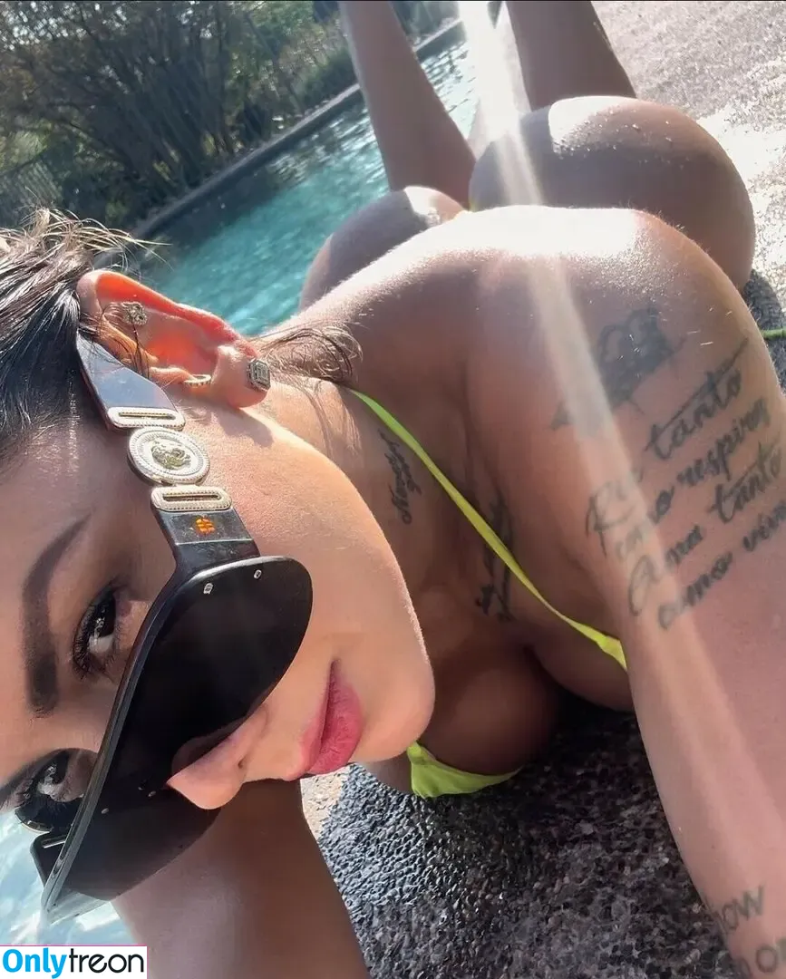 Sonia Isaza nude photo #0067 (niaisazaoficial)
