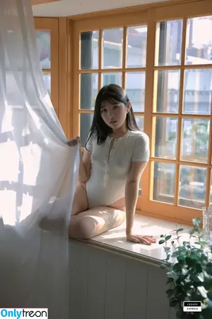 Sonson 손손 / sonson_o3o / sonson_uwu nude photo #0182