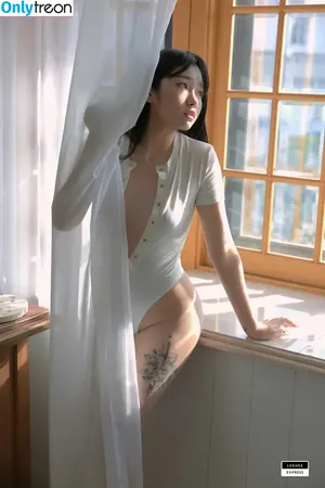 Sonson 손손 / sonson_o3o / sonson_uwu nude photo #0196