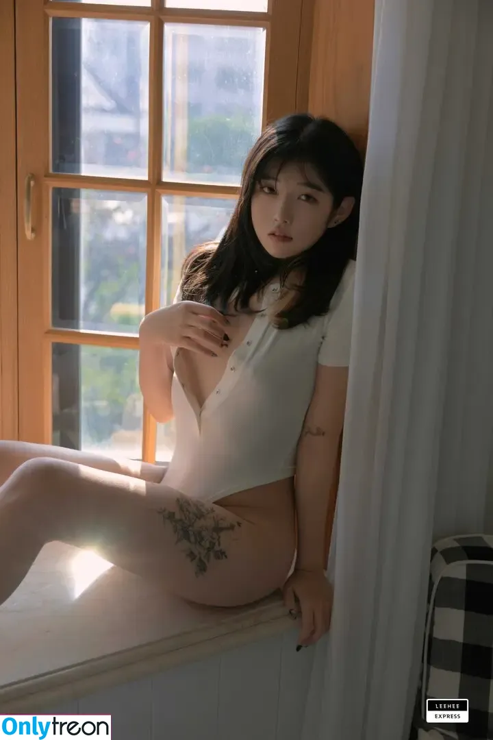 Sonson 손손 nude photo #0162 (sonson_o3o / sonson_uwu)