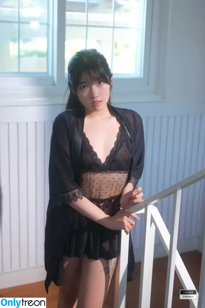 Sonson 손손 nude photo #0286 (sonson_o3o / sonson_uwu)