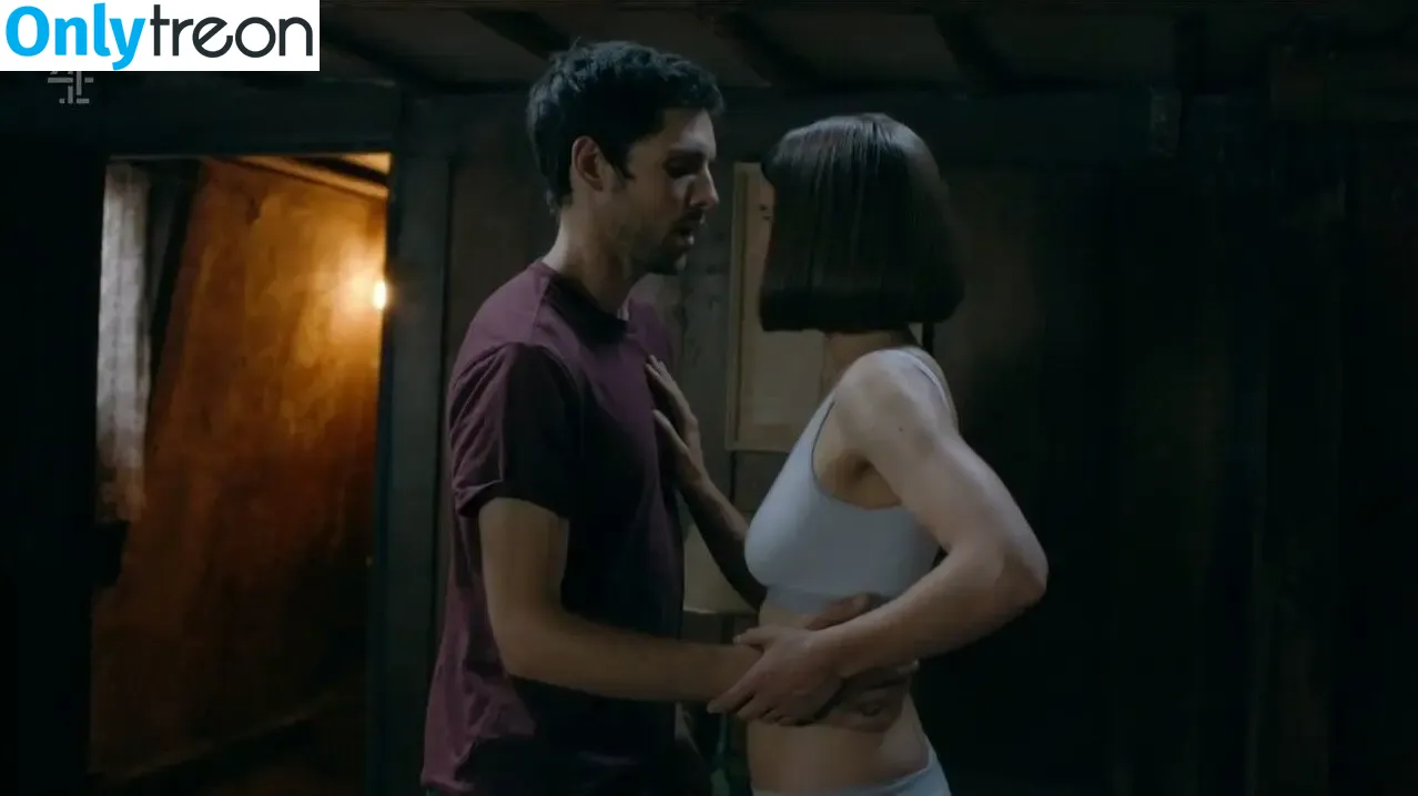 Sonya Cassidy nude photo #0011 (Sonya Cassidy)