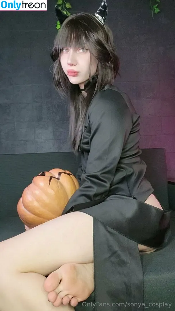 sonya_cosplay nude photo #0016 (sonya_cosplay)