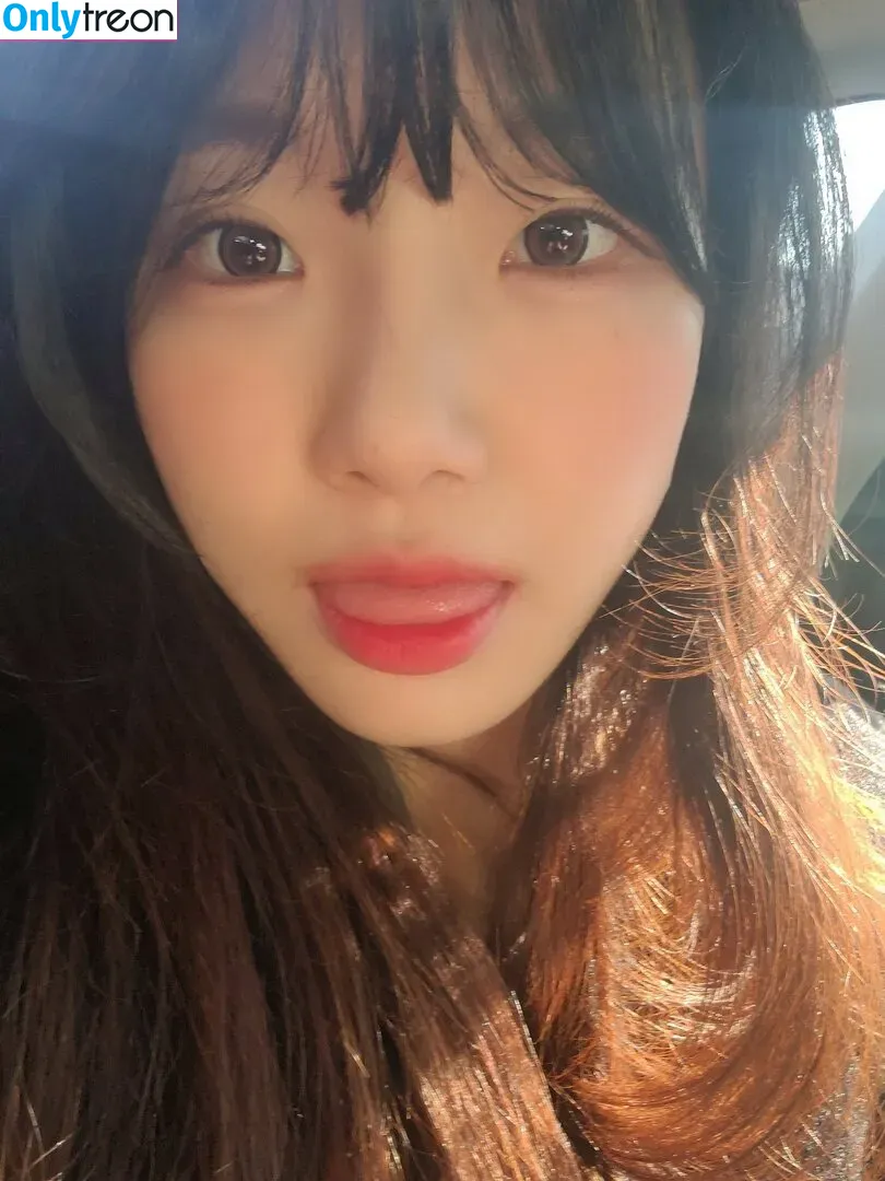 sooflower nude photo #0118 (soo_flower)