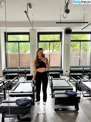 Sophia Flörsch / SophiaFloersch nude photo #0679