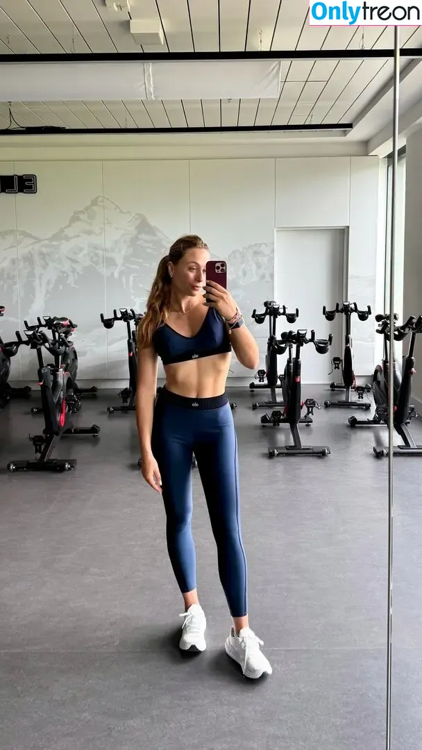 Sophia Flörsch nude photo #0656 (SophiaFloersch)