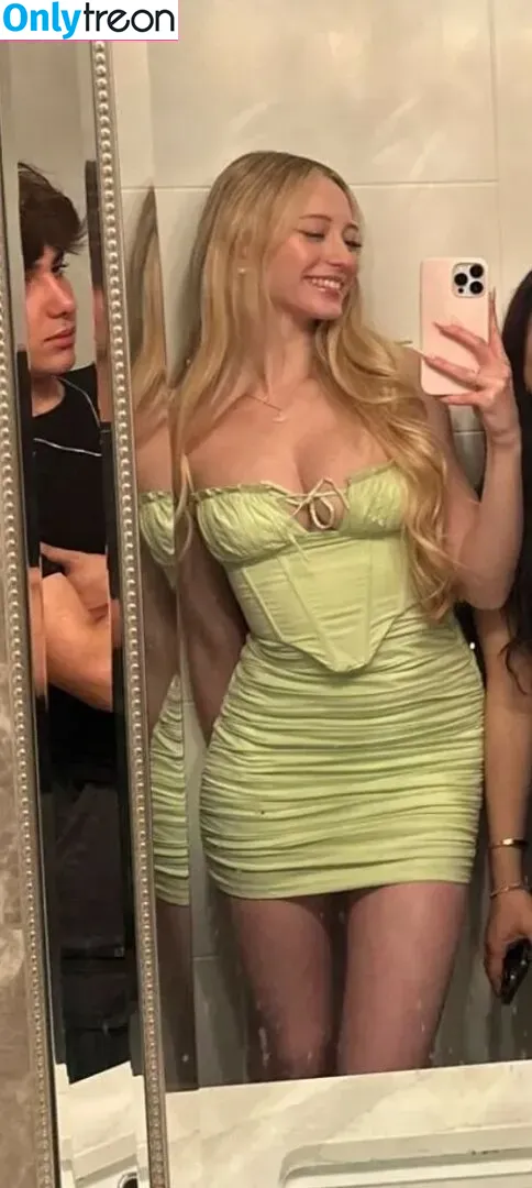 sophia.ilysm nude photo #0232 (Sophia Diamond)