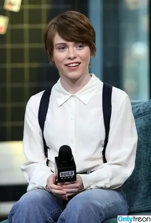 Sophia Lillis / sophialillis nude photo #0107
