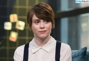 Sophia Lillis / sophialillis nude photo #0111