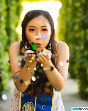 Sophia Phan / EatMyPhannnie / Sophiaphannn nude photo #0074