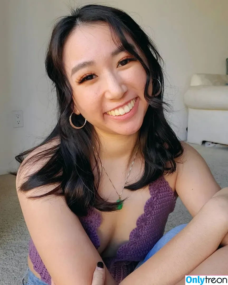 Sophia Phan nude photo #0016 (EatMyPhannnie / Sophiaphannn)