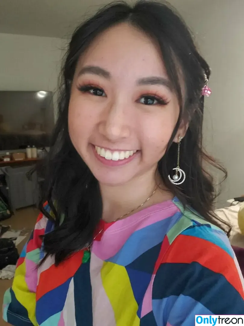 Sophia Phan nude photo #0037 (EatMyPhannnie / Sophiaphannn)