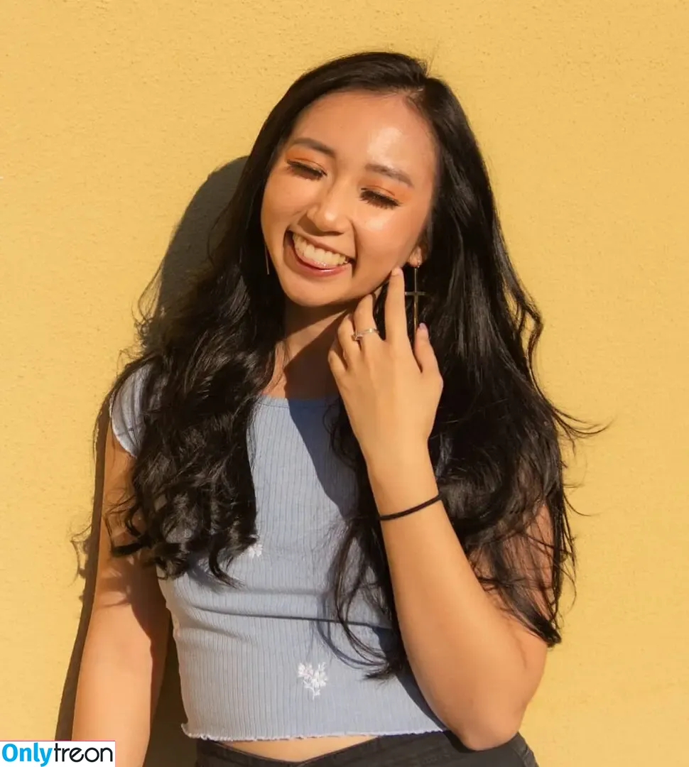Sophia Phan nude photo #0047 (EatMyPhannnie / Sophiaphannn)