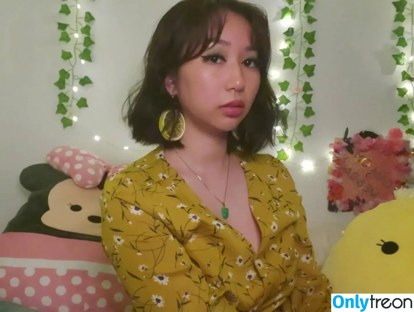 Sophia Phan nude photo #0113 (EatMyPhannnie / Sophiaphannn)