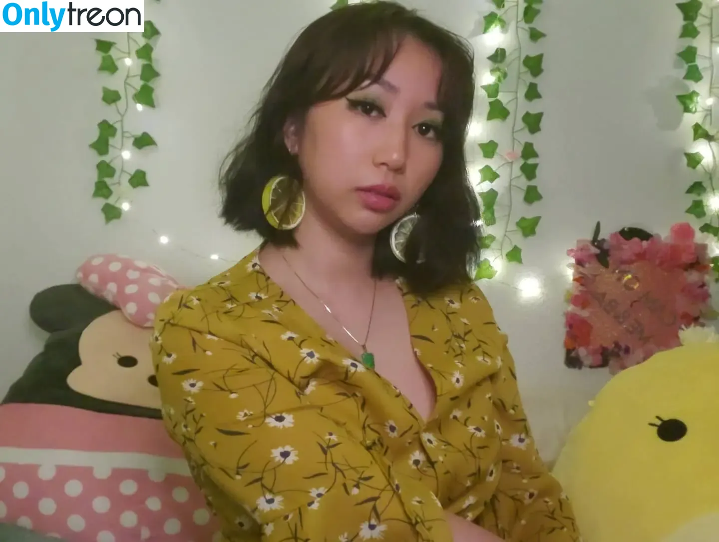 Sophia Phan nude photo #0115 (EatMyPhannnie / Sophiaphannn)