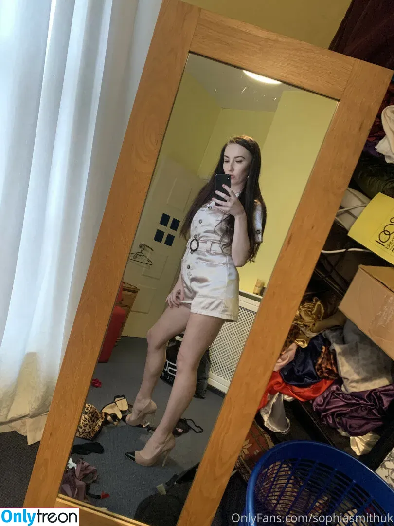 Sophia Smith nude photo #0074 (UKMissSmith / sophiasmithuk / sophsssmith)