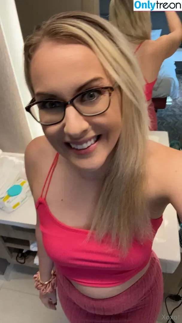 sophiaroseisreal nude photo #0367 (sophiarose92)