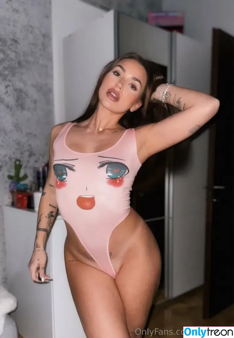 Sophiarz nude photo #0011 (Sophiarz)