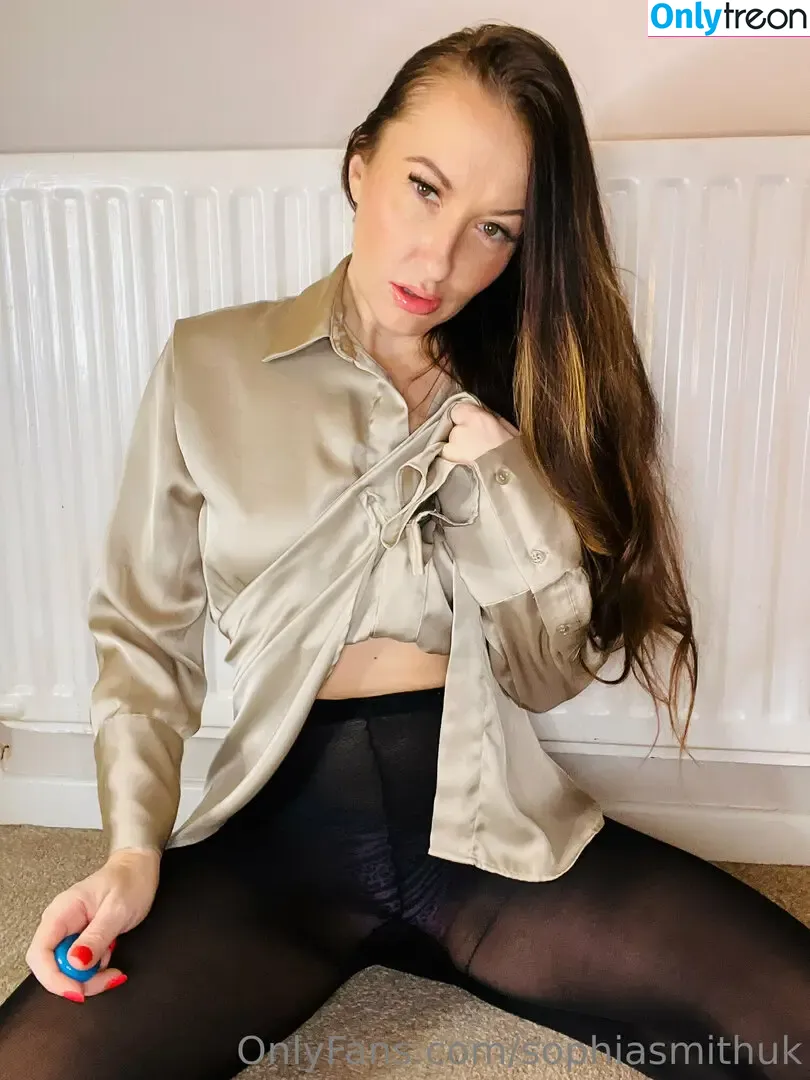 sophiasmithuk nude photo #2717 (sophiaxsmith)