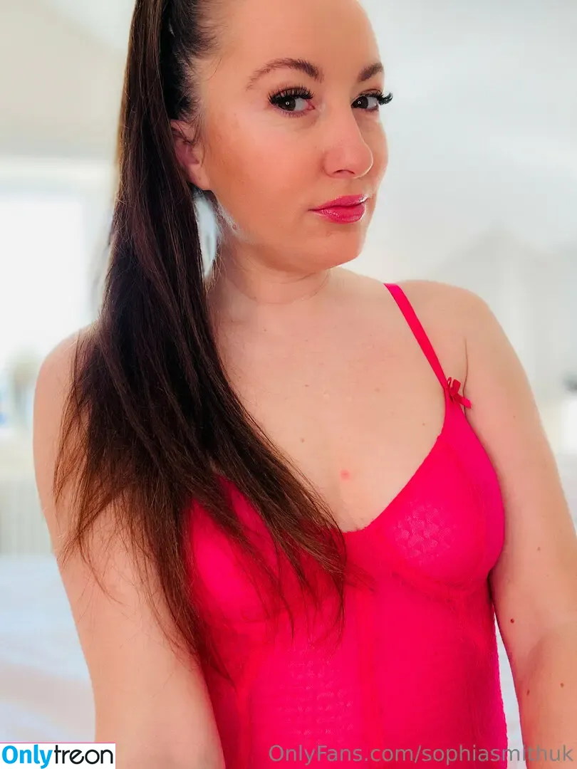sophiasmithuk nude photo #3579 (sophiaxsmith)