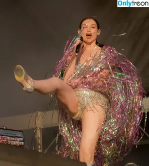 Sophie Ellis-Bextor / sophieellisbextor nude photo #0226