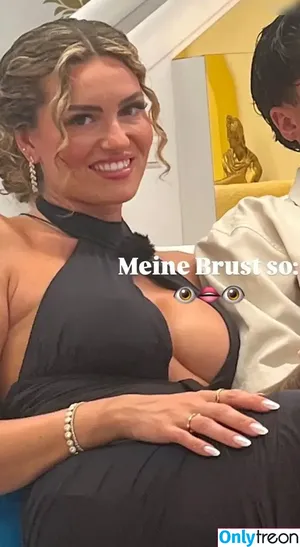 Sophie Imelmann / sophieimelmann nude photo #0330