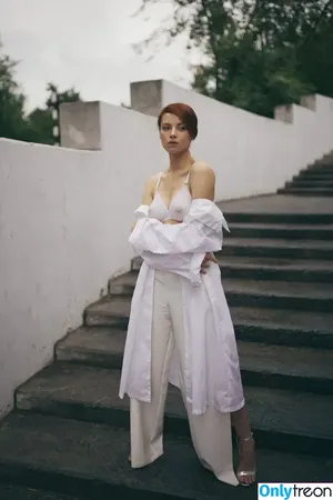 Sophie La Sage / sophie_la_sage / sophielasage_official nude photo #0503