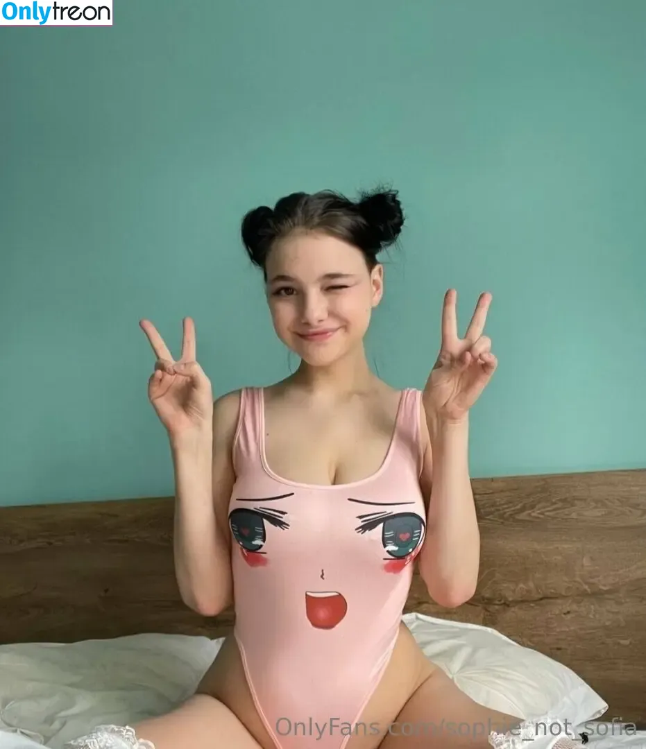 sophie_not_sofia nude photo #0055 (sophie_not_sofia)
