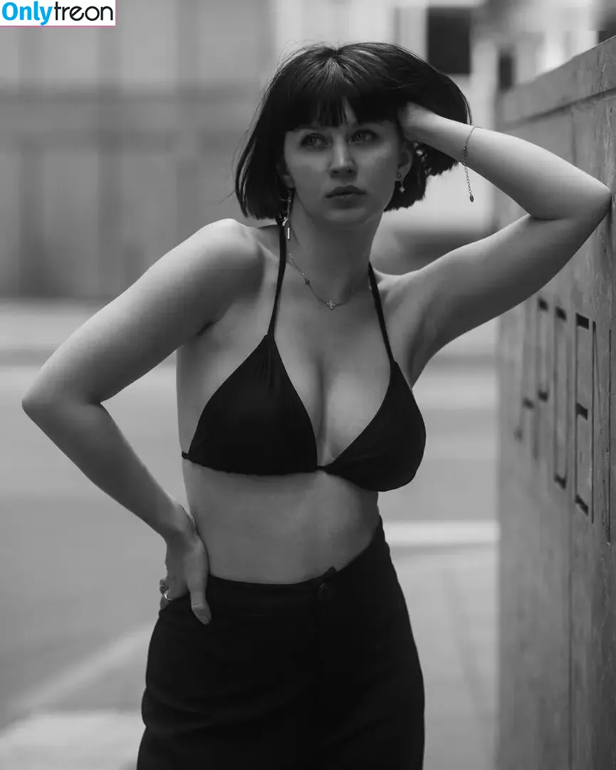 Sophie Nöther nude photo #0611 (Sophie_nthr)