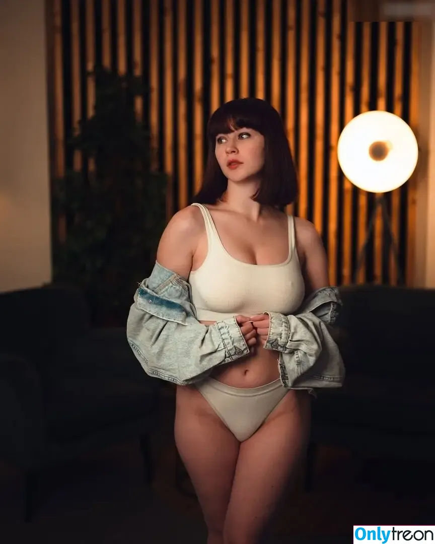 Sophie Nöther nude photo #0614 (Sophie_nthr)