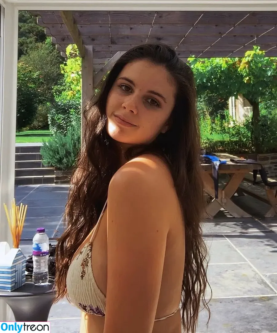 Sophie Slape nude photo #0089 (s.slape)