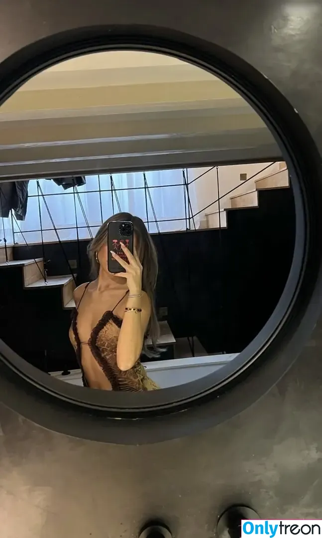 Sophie stray nude photo #0011 (sophiestray)