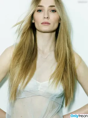 Sophie Turner / sexysophieturner / sophiet nude photo #0229