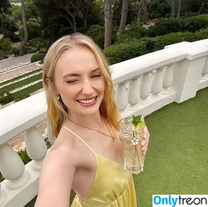 Sophie Turner / sexysophieturner / sophiet nude photo #0290