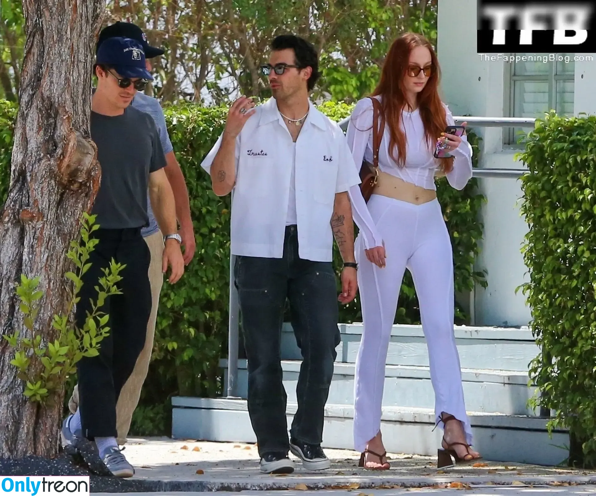 Sophie Turner nude photo #0057 (sexysophieturner / sophiet)