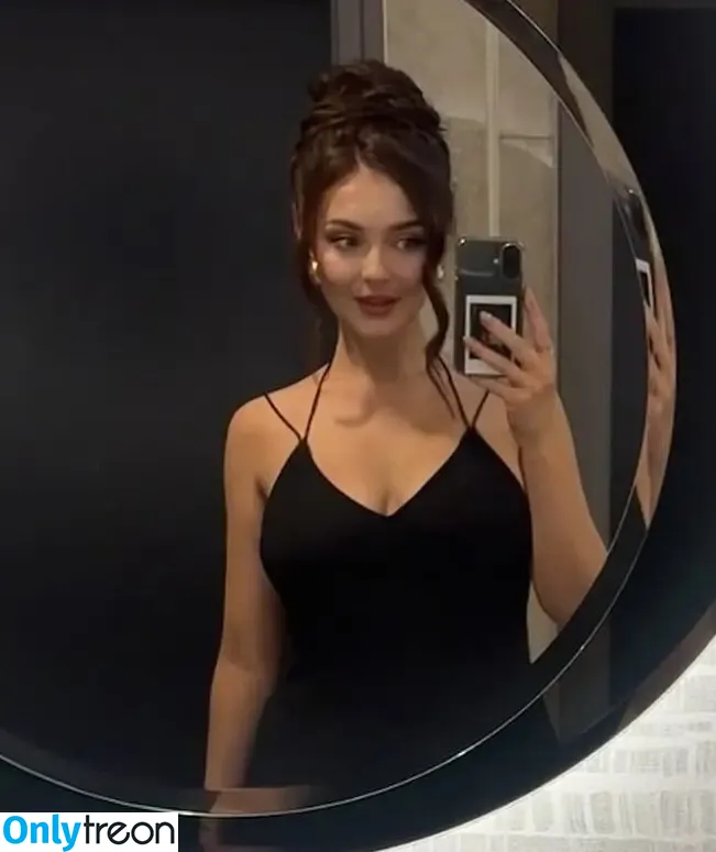 Sophie Wallace nude photo #0165 (Scottish TV Presenter / stv_sophie)