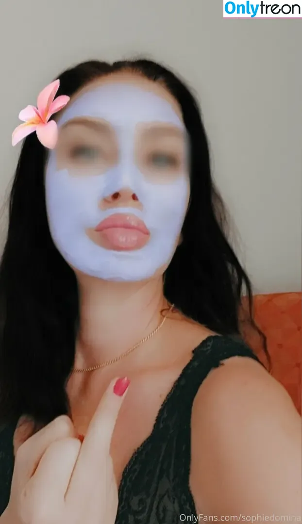 sophiedomina nude photo #0009 (the_sophia_domina)