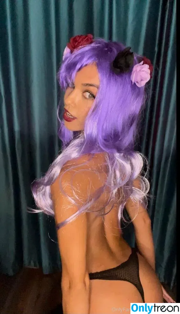 sophiestorms nude photo #0006 (hereisssophie)