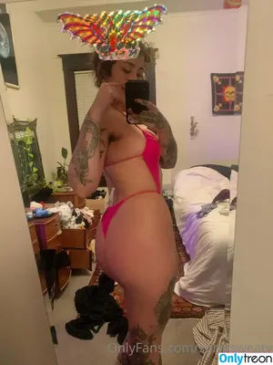 sorrysweaty / sorry.sweaty nude photo #0006